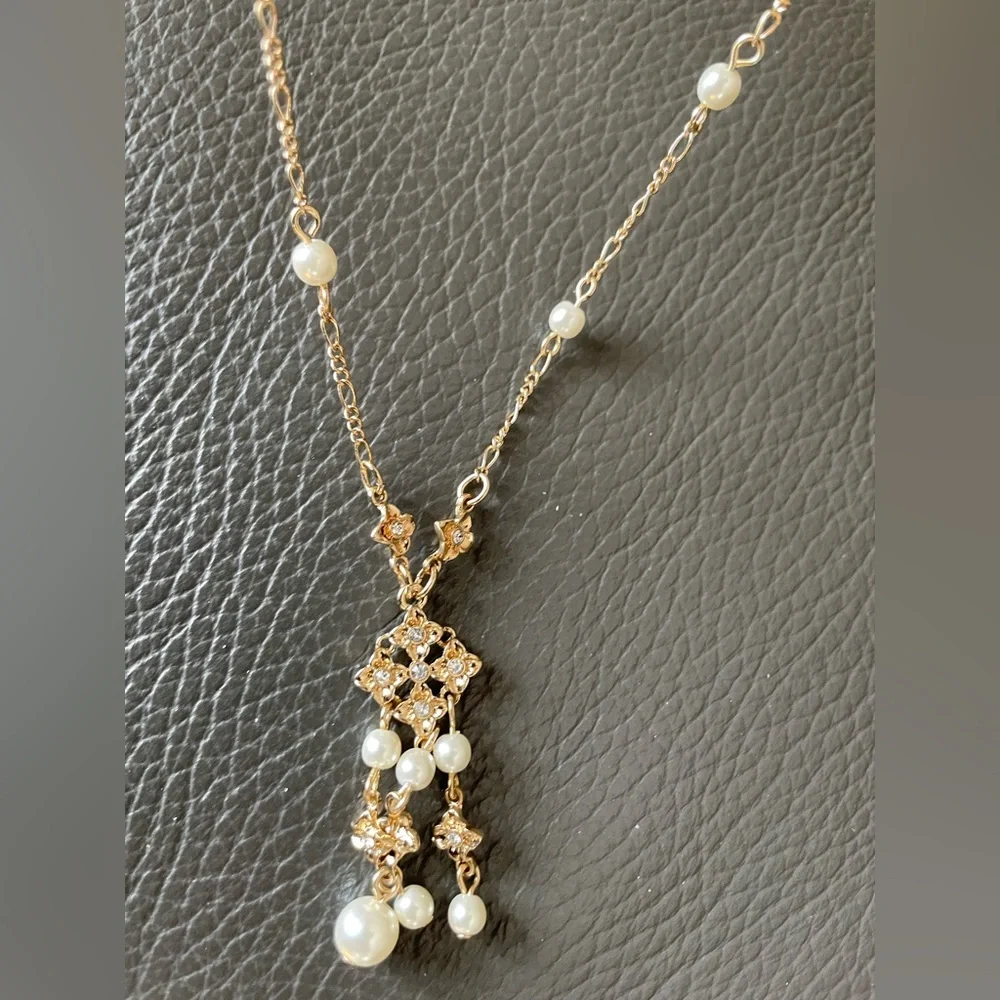 Signed NWT Vintage Gold Pearl Drop Necklace - Picture 8 of 15